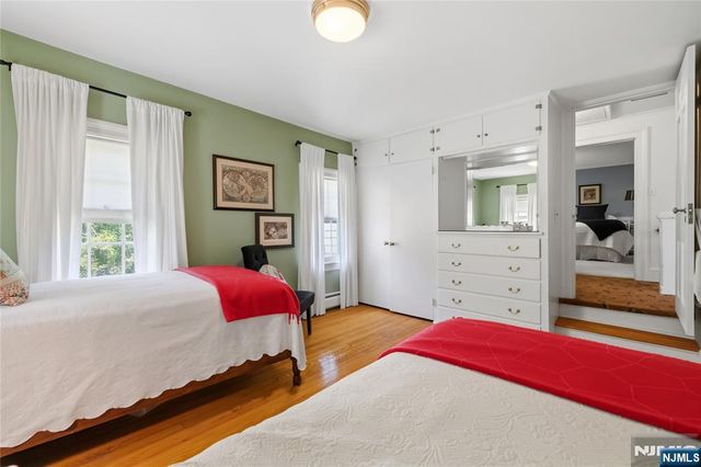 16 Pascack Road, Woodcliff Lake, NJ 07677