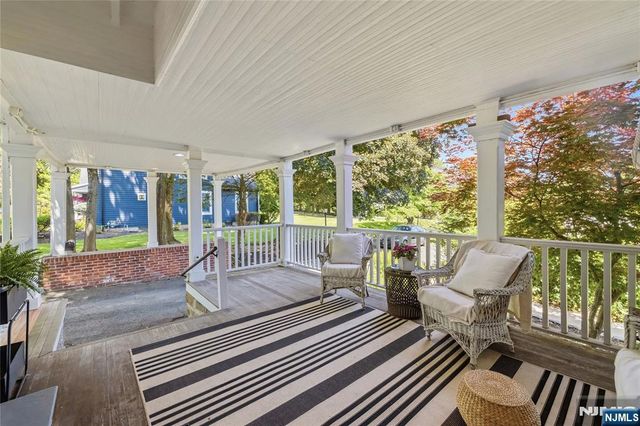 16 Pascack Road, Woodcliff Lake, NJ 07677