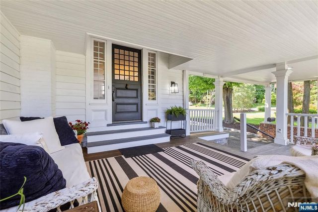 16 Pascack Road, Woodcliff Lake, NJ 07677