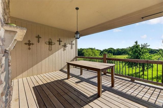 22785 S Renner Road, Spring Hill, KS 66083