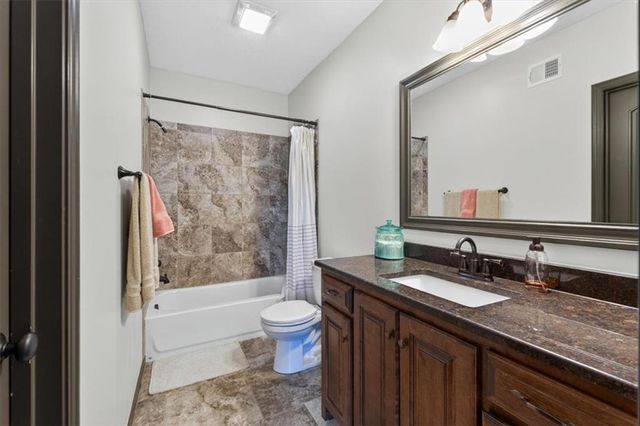 22785 S Renner Road, Spring Hill, KS 66083