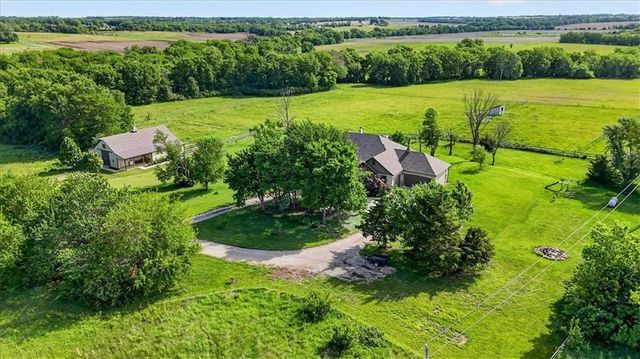 22785 S Renner Road, Spring Hill, KS 66083