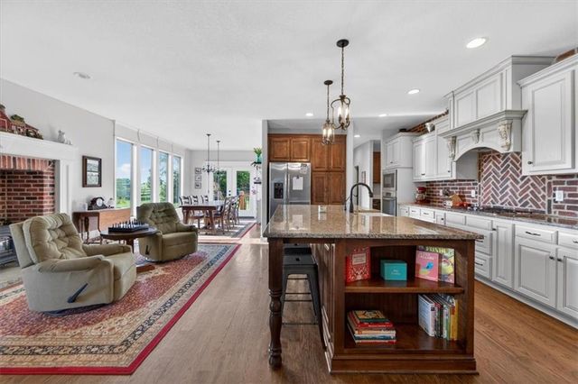 22785 S Renner Road, Spring Hill, KS 66083