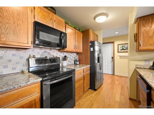 23528 Pondview Pl, Golden, CO 80401
