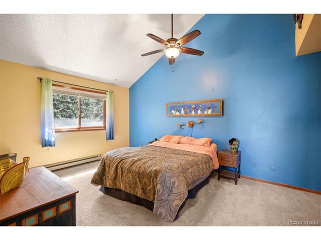 23528 Pondview Pl, Golden, CO 80401