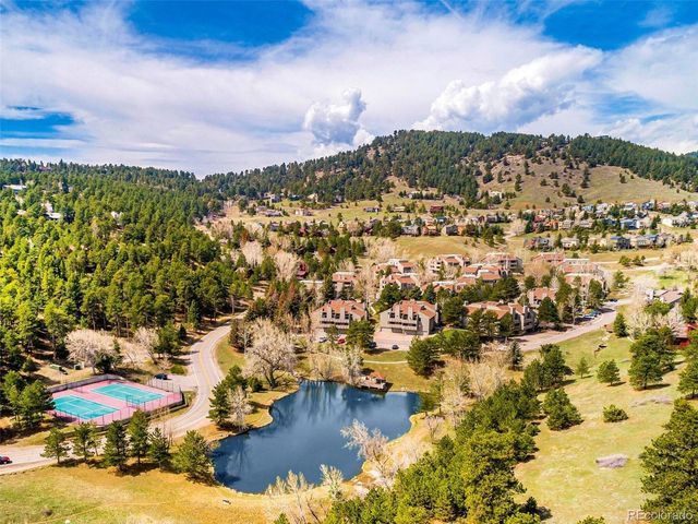 23528 Pondview Pl, Golden, CO 80401
