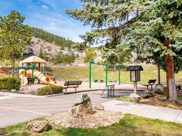 23528 Pondview Pl, Golden, CO 80401