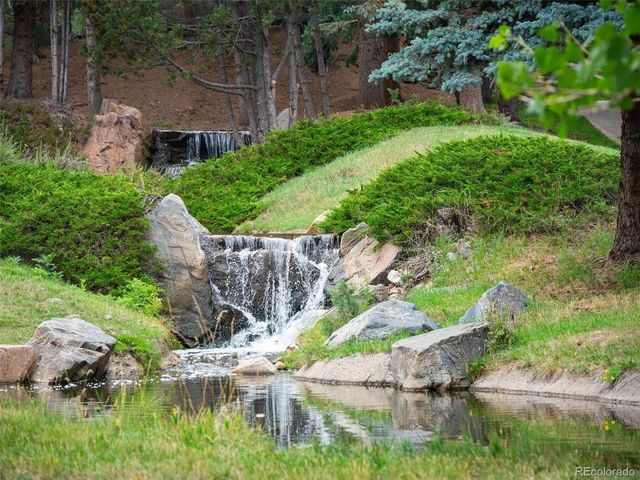 23528 Pondview Pl, Golden, CO 80401