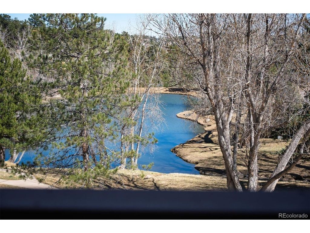 23528 Pondview Pl, Golden, CO 80401