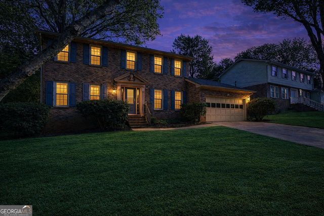 4460 Woodland Forest Drive, Stone Mountain, GA 30083