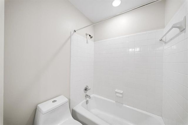 1381 Aqueduct Way, Marietta, GA 30062