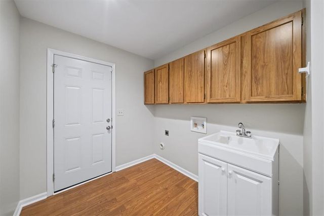 1381 Aqueduct Way, Marietta, GA 30062