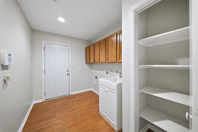 1381 Aqueduct Way, Marietta, GA 30062