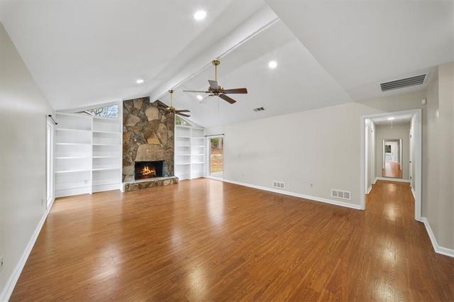 1381 Aqueduct Way, Marietta, GA 30062