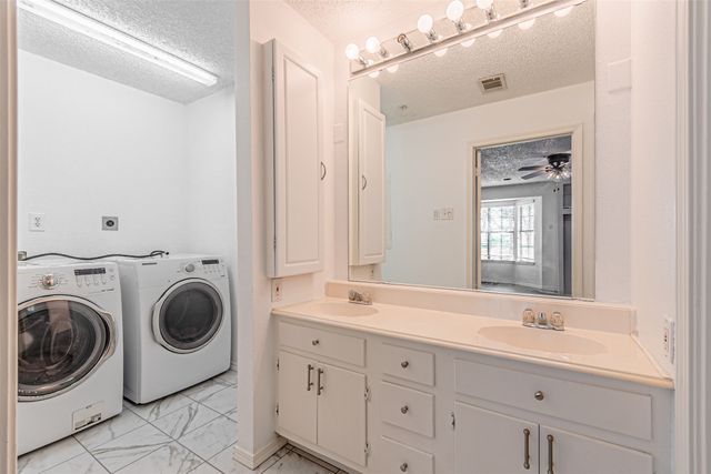 7821 N State Highway 34, Oak Ridge, TX 75161