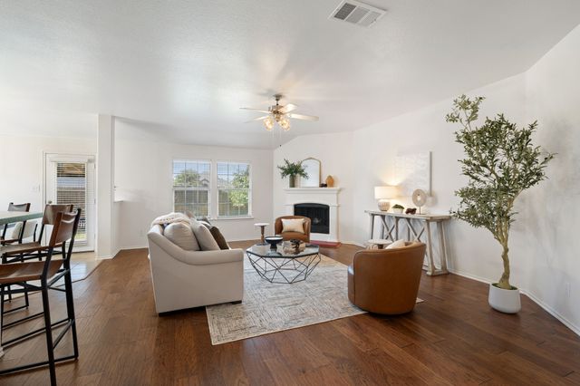 104 Holly Street, Waxahachie, TX 75165
