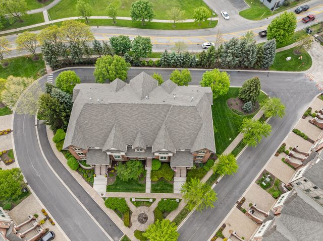 519 Brownstone Drive, St. Charles, IL 60174