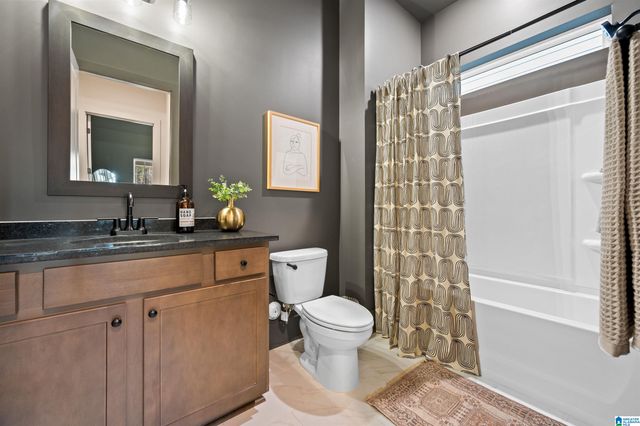 1935 WILTON TRACE, Hoover, AL 35244