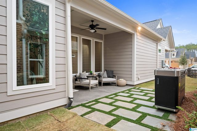 1935 WILTON TRACE, Hoover, AL 35244