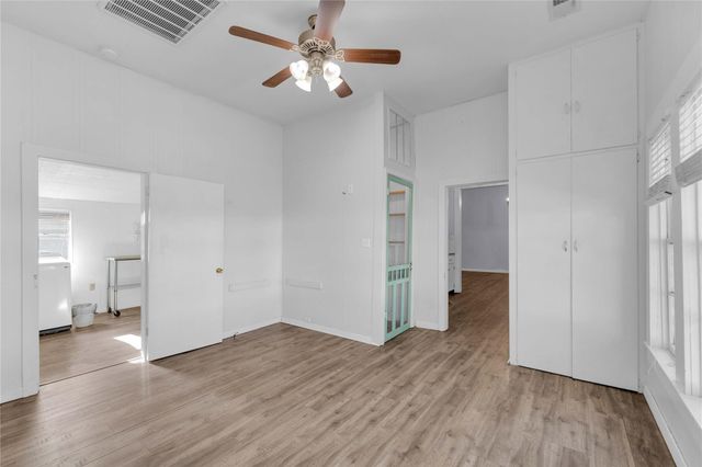 611 S Franklin Street, La Grange, TX 78945