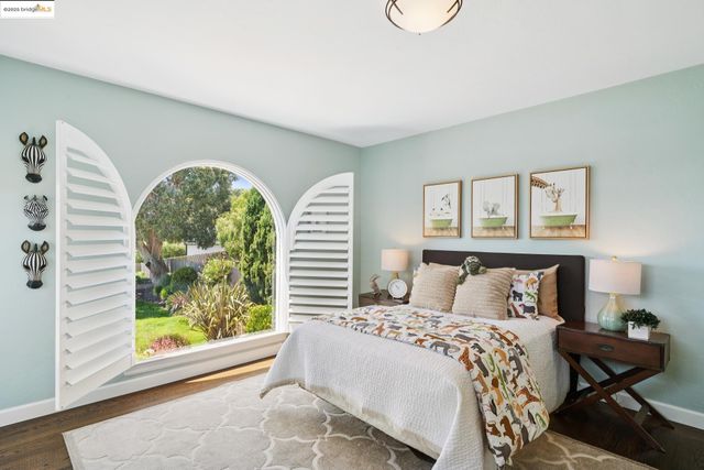338 Berkeley Park Blvd, Kensington, CA 94707