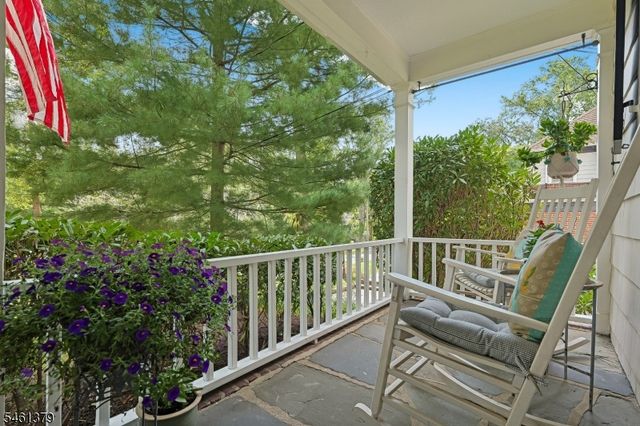 46 Claremont Dr, Maplewood Twp., NJ 07040