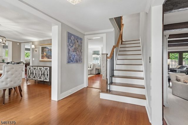 46 Claremont Dr, Maplewood Twp., NJ 07040