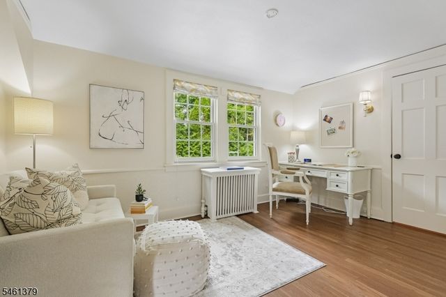46 Claremont Dr, Maplewood Twp., NJ 07040