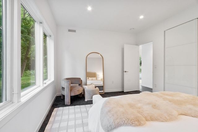 269 Sudbury Rd, Concord, MA 01742
