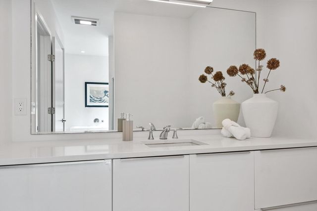 269 Sudbury Rd, Concord, MA 01742