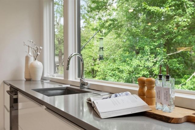 269 Sudbury Rd, Concord, MA 01742