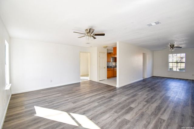 346 Ashland, San Antonio, TX 78218