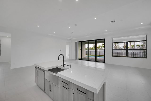 9520 St Germain Drive, Palm Beach Gardens, FL 33412