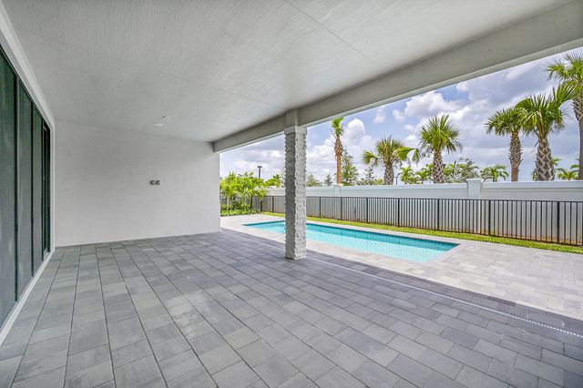 9520 St Germain Drive, Palm Beach Gardens, FL 33412