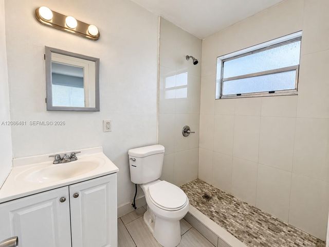 3639 SW 13th Court 1, Fort Lauderdale, FL 33312