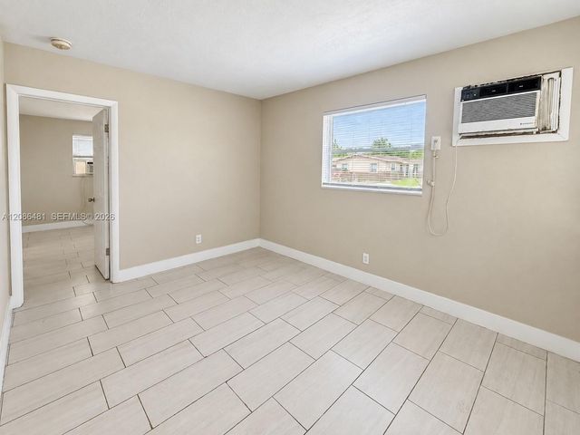 3639 SW 13th Court 1, Fort Lauderdale, FL 33312