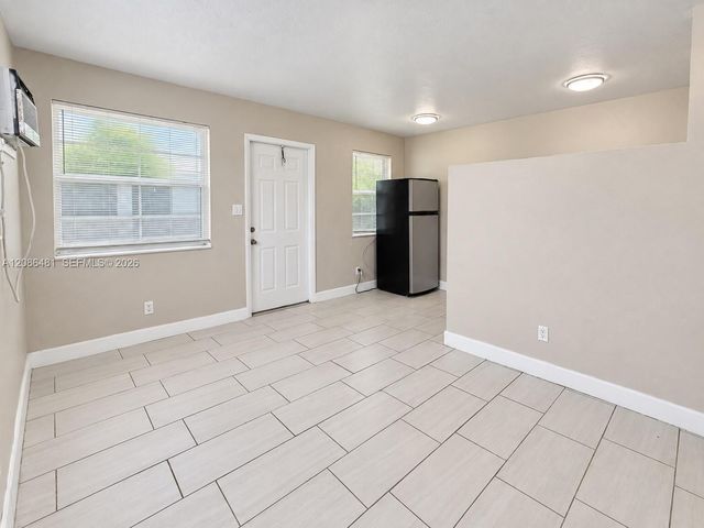 3639 SW 13th Court 1, Fort Lauderdale, FL 33312