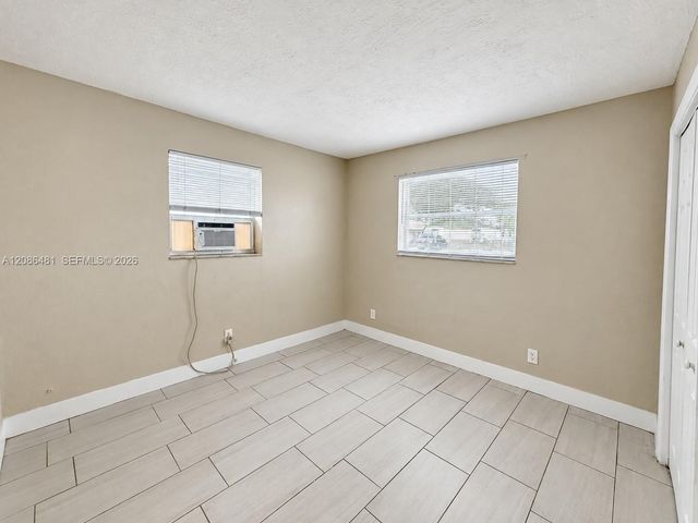 3639 SW 13th Court 1, Fort Lauderdale, FL 33312