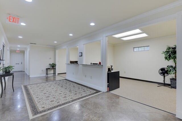 580 N Hampton Road, Desoto, TX 75115