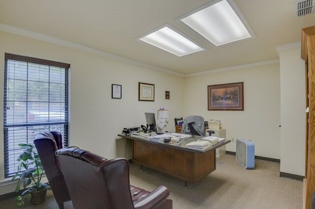 580 N Hampton Road, Desoto, TX 75115