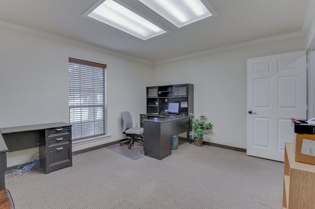 580 N Hampton Road, Desoto, TX 75115