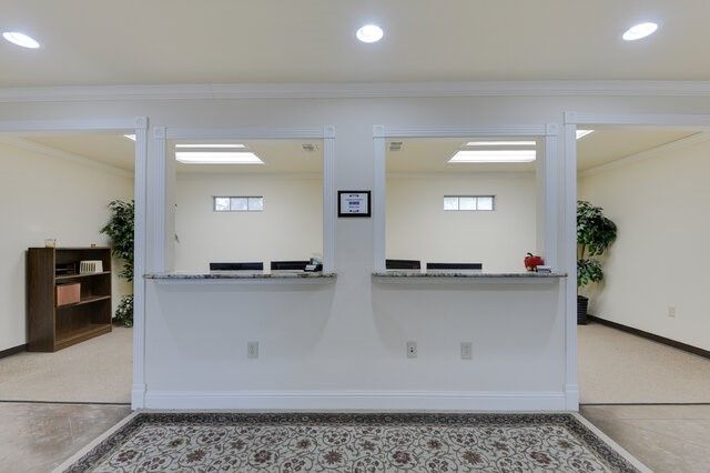 580 N Hampton Road, Desoto, TX 75115