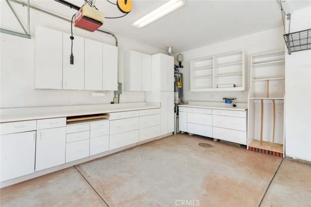 9328 Holly, Corona, CA 92883