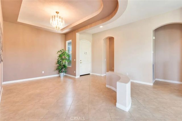 9328 Holly, Corona, CA 92883