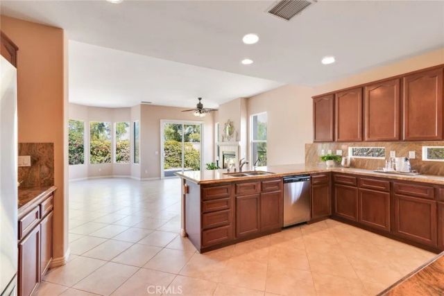 9328 Holly, Corona, CA 92883