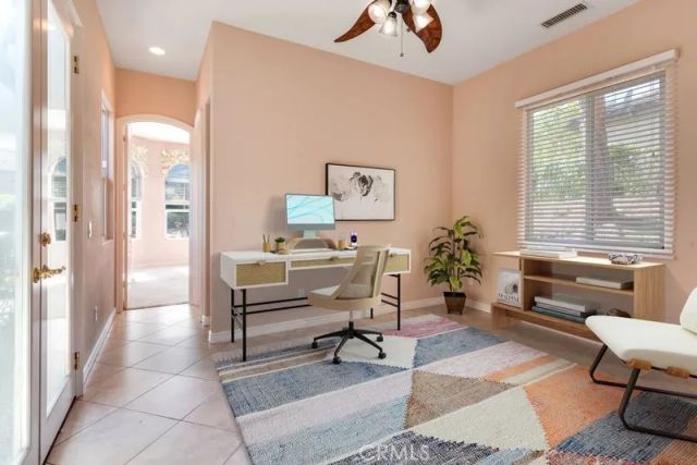 9328 Holly, Corona, CA 92883