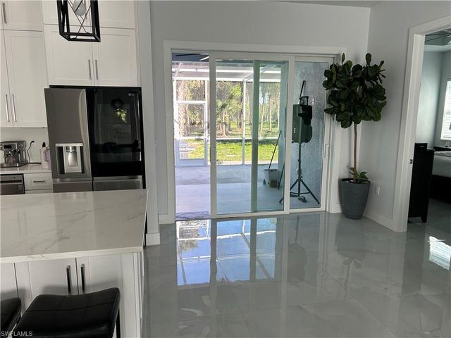 3423 24th AVE SE, Naples, FL 34117