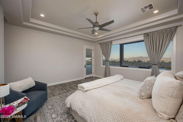 7050 Calle Estancias, Las Cruces, NM 88007
