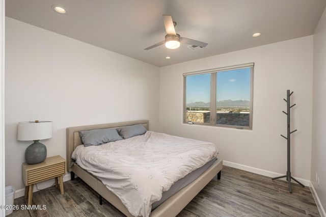7050 Calle Estancias, Las Cruces, NM 88007
