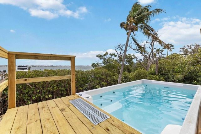 6415 MANASOTA KEY ROADS, Englewood, FL 34223